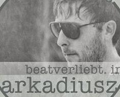 wallpaper-1689754