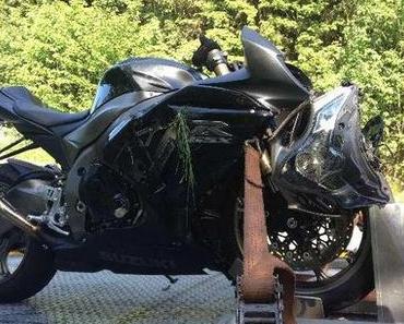 Motorradunfall B241 – Bei Sturz schwer verletzt
