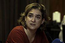 Barcelona: Ada Colau wird erste Bürgermeisterin!