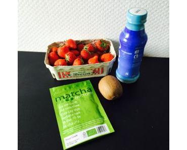 Strawberry-Kiwi-Kick-Ass-Smoothie mit Kokoswasser (easy)
