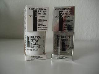 NOTD#34 Essie "marshmallow" mit Nageltattoos