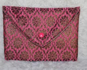 Eine kleine Clutch