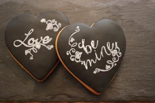 "Be mine" so cute! Lebkuchenherzerl zum Oktoberfest