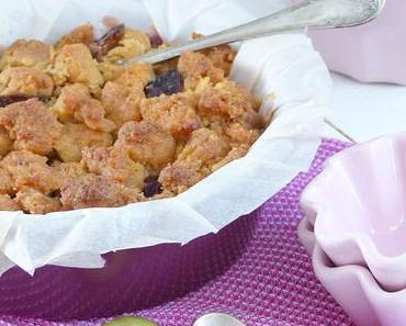 Zwetschgen Crumble { mit Amarettini & Biskuit Streuseln }
