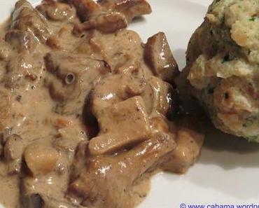 Semmelknödel und Schwammerl