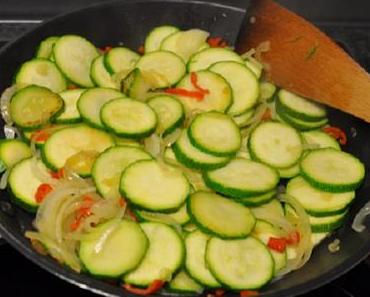 Zucchini-Quinoa-Auflauf