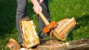 Tipps zum Holz spalten mit der Axt