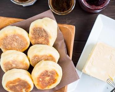 [Family Sunday] ENGLISH MUFFINS - I'm feelin' oh so british today!