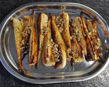 Pastinaken mit brauner Butter, Haselnüssen und Thymian