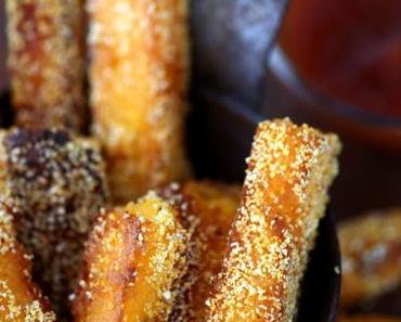 Knusprige Polenta-Sticks mit hausgemachtem Ketchup