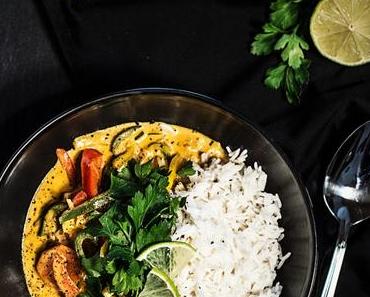 Veganes Gemüsecurry mit Reis