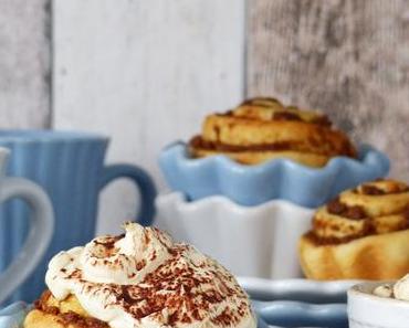 Tiramisu Hefeschnecken mit Baileys-Mascarpone Creme