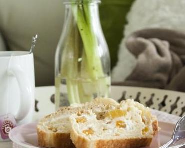 Wenn Brot zur kuchigen Köstlichkeit wird – Aprikosen-Quark-Brot