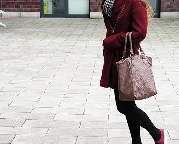 Off To New Adventures [Outfit]