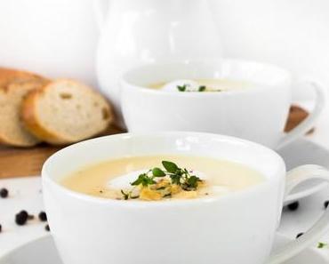 Pastinakensuppe mit Kokosschaum
