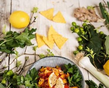Bunte Gemüse-Salsa mit Tacos