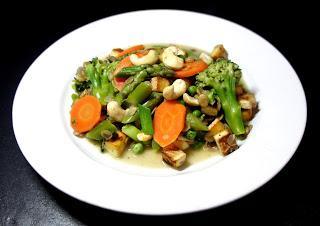 grünes Spargelcurry (2P)