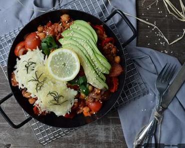 Kichererbsen Tomaten Pfanne mit Kokosmilch / Chickpea Tomato Stew with Coconut Milk