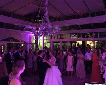 Hochzeitsparty und Licht