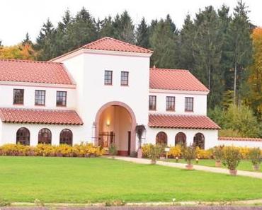 Unsere Bullitour durch Deutschland – Besichtigung der Villa Borg