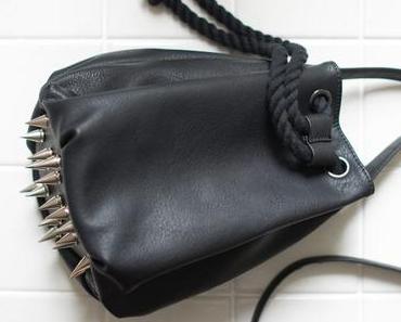 DIY Nieten Bucket Bag wie von Alexander Wang