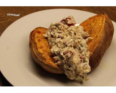 Gebackene Süßkartoffeln mit Thunfischsalat