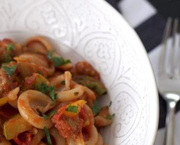 Italia grüßt mit Pasta & Salsiccia-Sugo