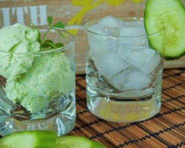 Hitzestop mit samtigen Gurkeneis [Rezept für die Eismaschine]