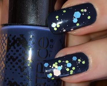 [NOTD] Catrice Retrospective LE - C03 BLUE FLASHBACK