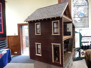 Amish Farmhaus + Multitude