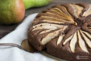 Schokokuchen mit Birne