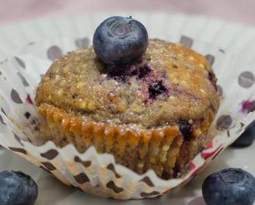 Hirsemuffins mit Heidelbeeren