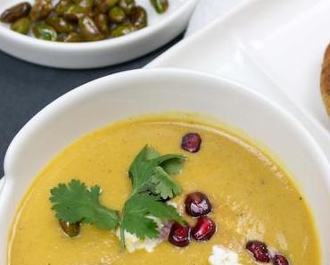 Butternut-Kürbissuppe mit Ziegenfrischkäse