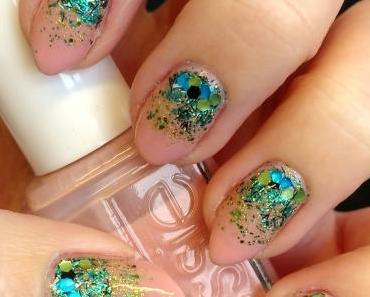 [Nails] #nailsreloadedchallenge - Runde 2:  glitter gradient mit essie &  essence & SINFUL COLORS