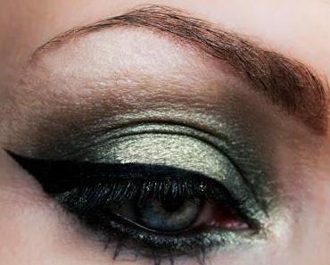 grün-gold-schimmerndes Abend-Makeup mit der Sleek MakeUP "The Original" (Var. 2)