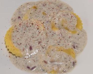 Gefüllte Möhren-Teigtaschen in Champignonsauce (ovo-lacto-vegetarisch)