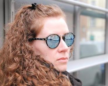 {OOTD} Black sporty adrift in Vienna