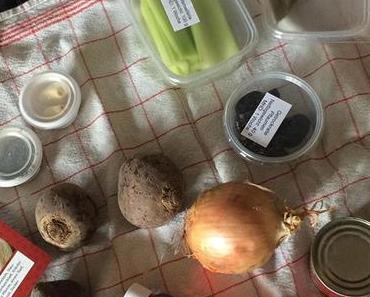 Borschtsch – Kohlsuppe mit Roter Beete und Rindfleisch