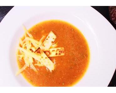 Tortilla Suppe mit Käse – schnell, einfach und lecker!