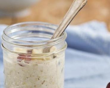 Frühstücks-Upgrade. Mein Bircher Müsli heißt jetzt Overnight Oats. Und ist mobil. Und wie das bei uns so mit dem Frühstück ist.
