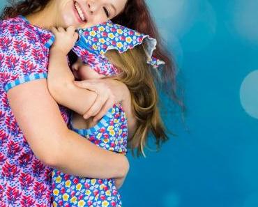 Sommerliche Erdbeerzeit und Kindersprüche – oder: warum nun ein Teebeutel im Bad hängt