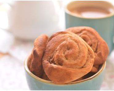 [vegan] Apfel-Zimt-Schnecken (ohne Zucker, also quasi Gesund!)