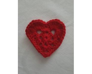 Mein erstes Häkelherz – My first Crocheting-Heart