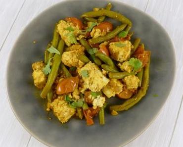 Paneer mit Chili und glasierten Bohnen