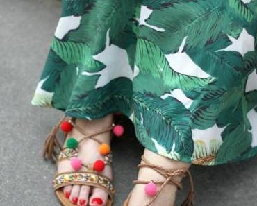 {Outfit} Palmdress meets Pink & Pom Pom Sandals