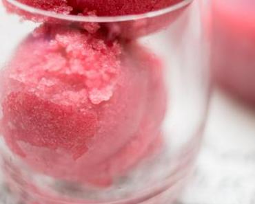 Himbeer-Rosé-Sorbet | ohne Eismaschine!