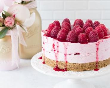 Semifreddo-Himbeer-Cheesecake