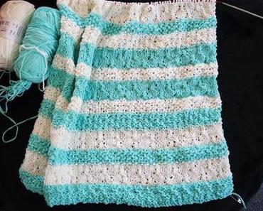 Gestreift gestrickt