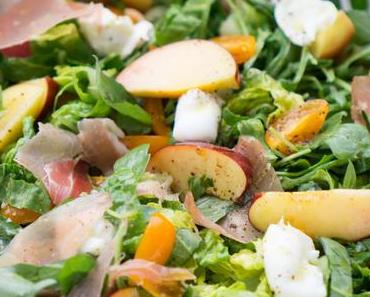 Salat mit Nektarinen