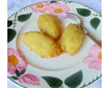 KALBURA BASTI- GEBÄCKKRINGEL IN SIRUP